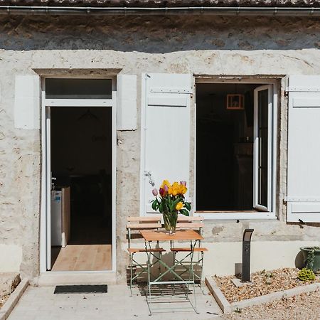 Logis Auberge Du Centre Chitenay Εξωτερικό φωτογραφία