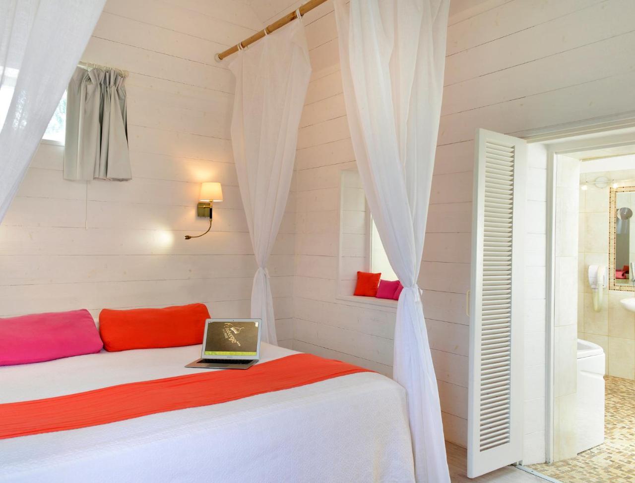 Logis Auberge Du Centre Chitenay Εξωτερικό φωτογραφία